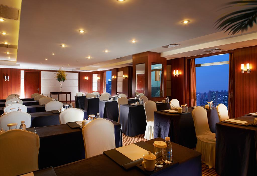 Puxi New Century Hotel Шанхай Экстерьер фото