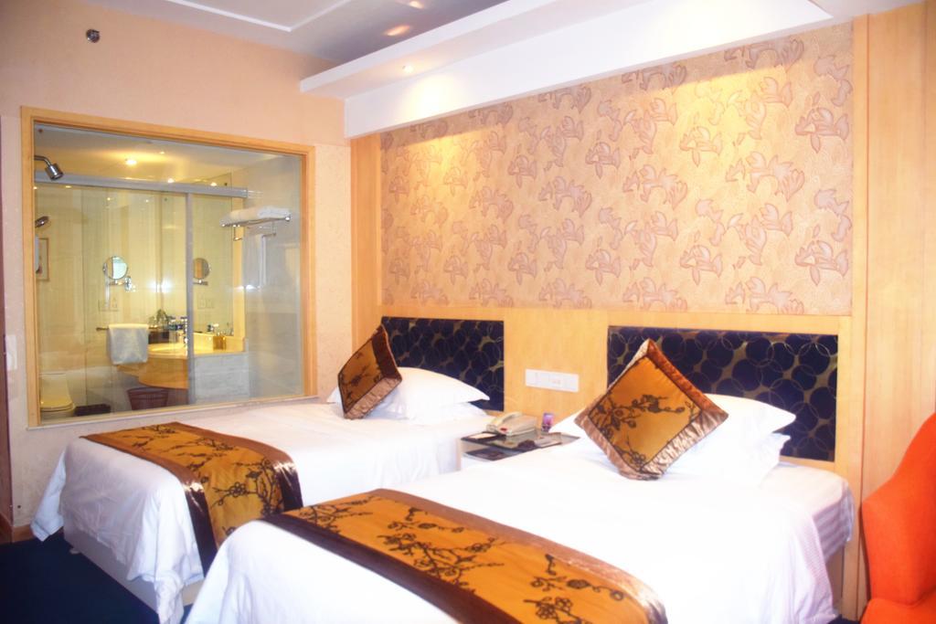 Puxi New Century Hotel Шанхай Экстерьер фото