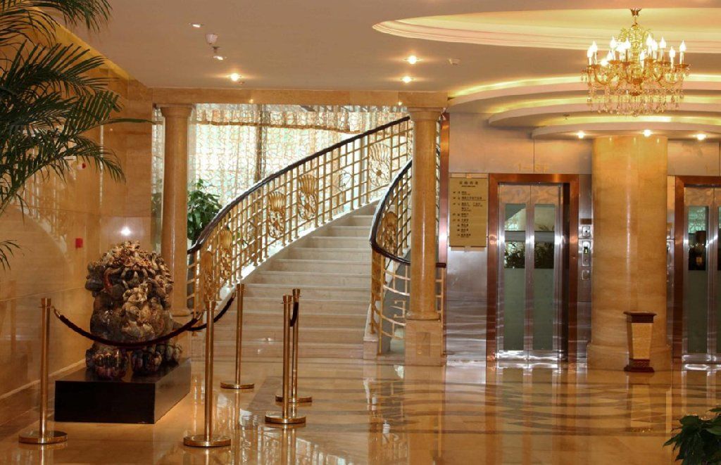 Puxi New Century Hotel Шанхай Интерьер фото